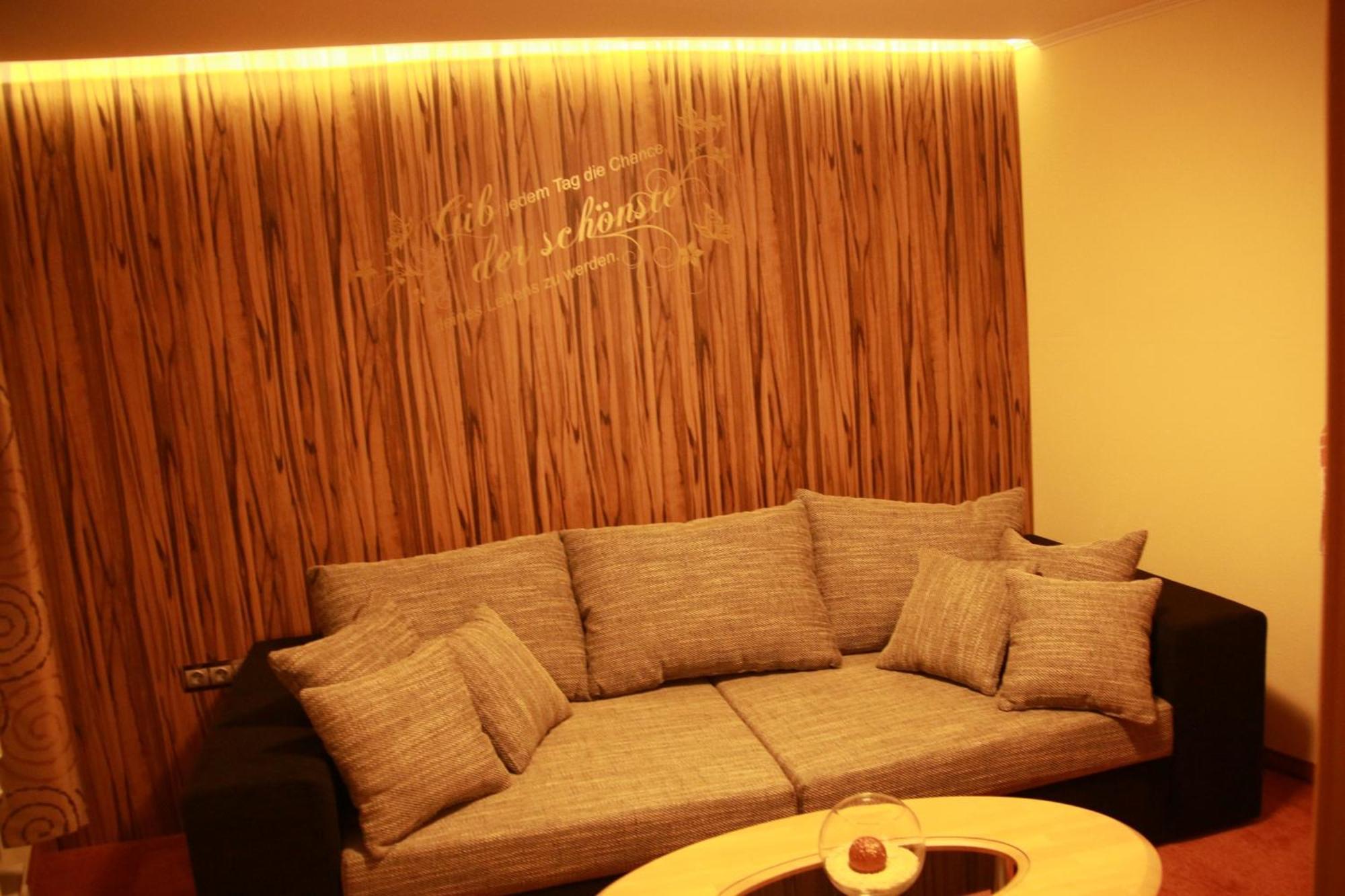 Haus Kartoner Hotel Schladming Quarto foto