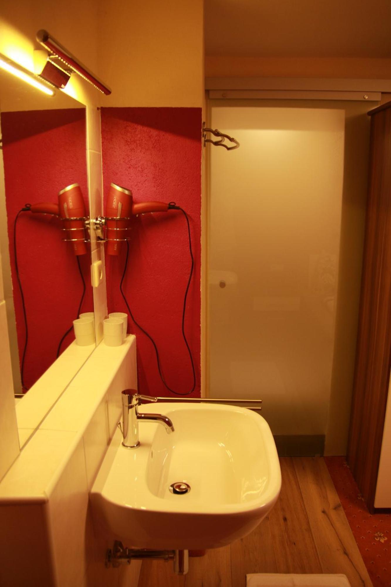 Haus Kartoner Hotel Schladming Quarto foto